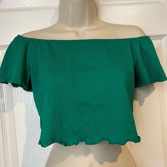Forever 21‎ Green Off The Shoulder Stretchy Crop Top Size Large - Picture 1 of 6